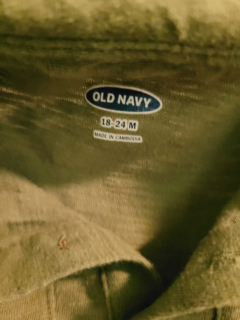 Old Navy button cotton